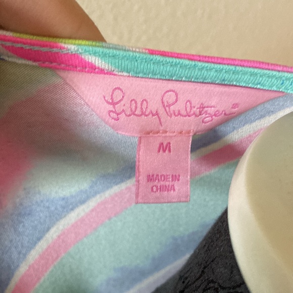 Lilly Pulitzer Dress size Medium - Picture 3 of 3
